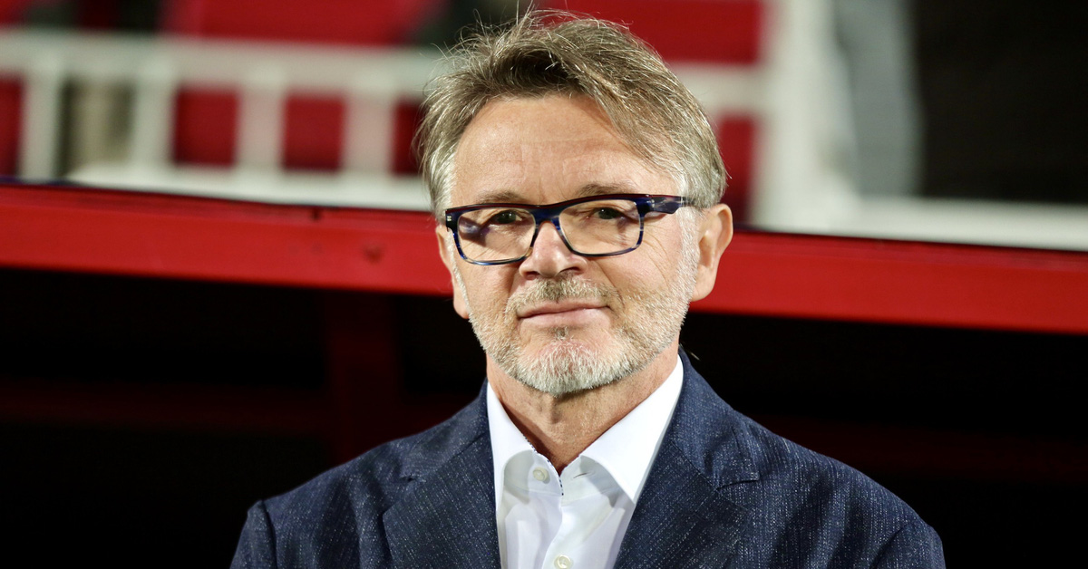 Hlv Philippe Troussier T I Nh N H T Tr Ch Nhi M Ng Ch Tr Ch C U