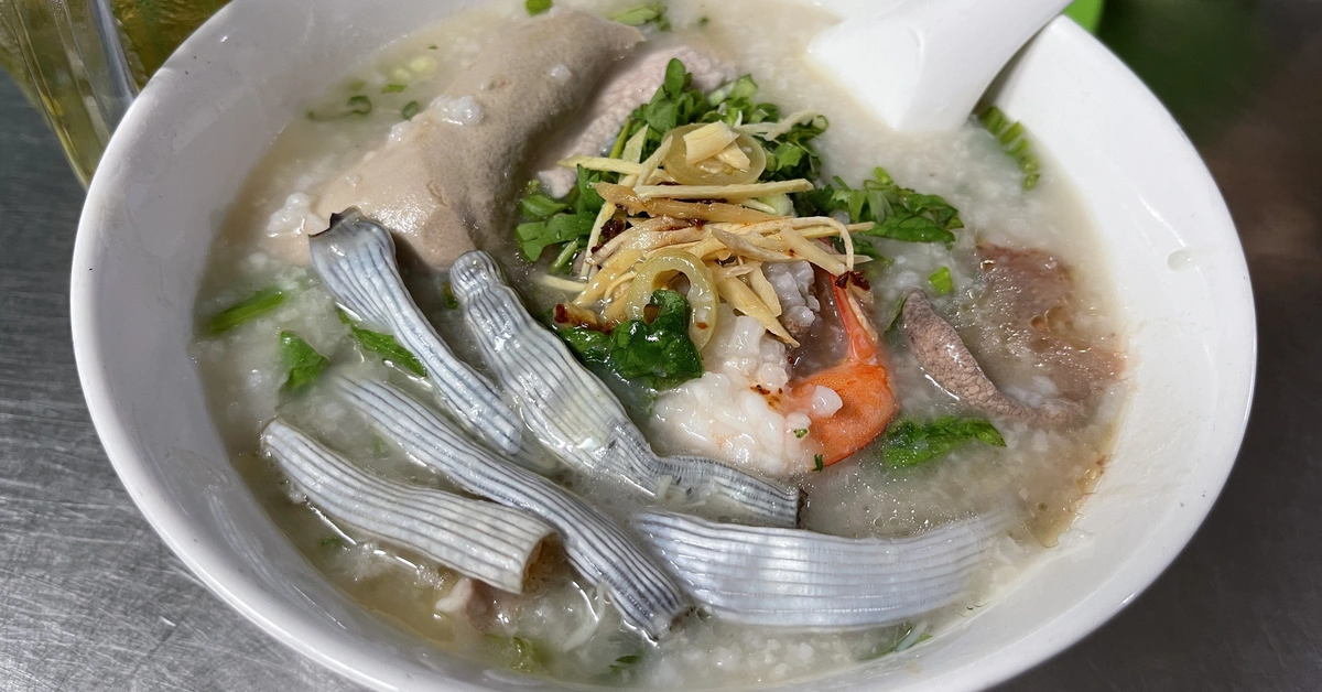 Vào hẻm Tân Phú ăn cháo Tiều trùn biển - Tuổi Trẻ Online