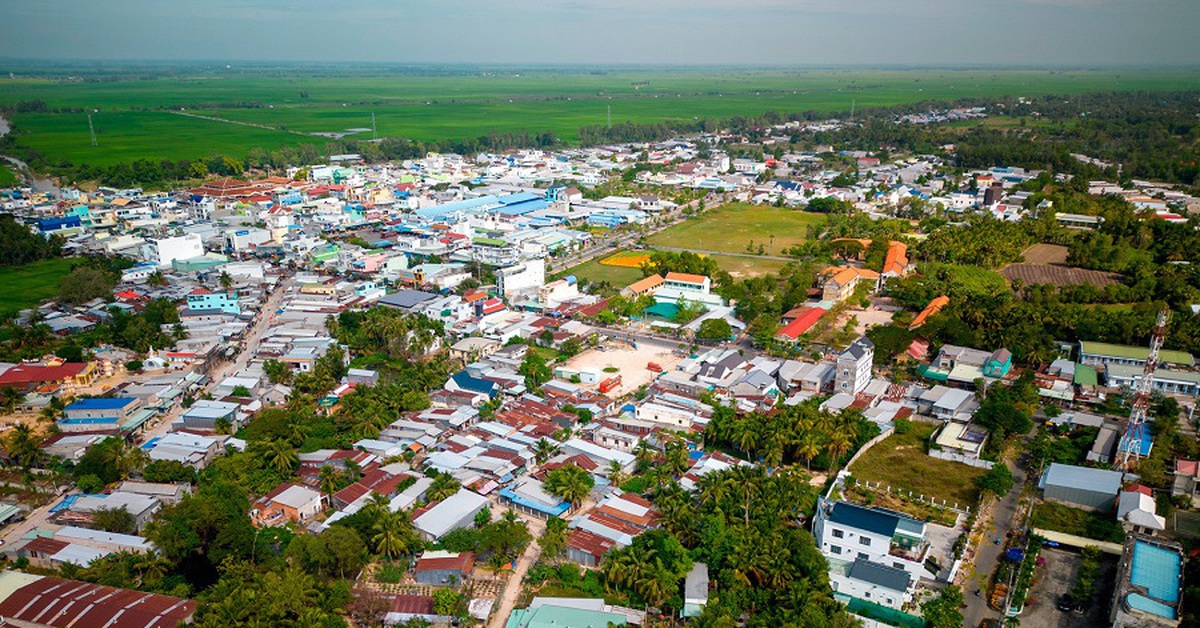 Tiền 20 năm không được giải quyết vụ án bán đất công vượt thẩm quyền