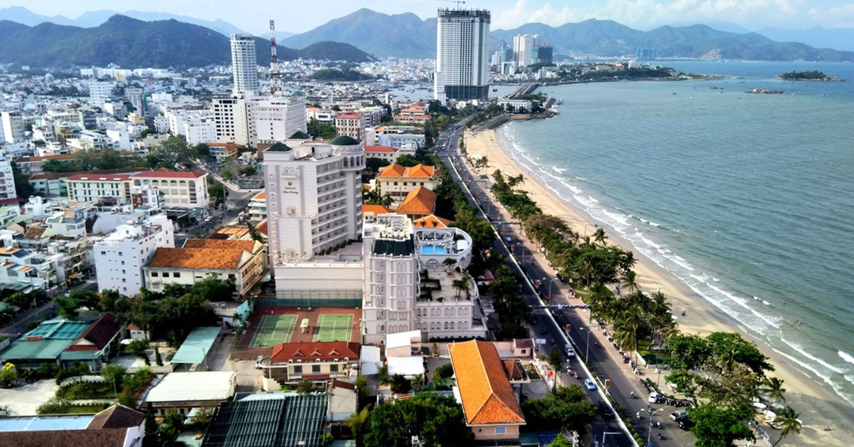 Xây dựng biệt thự 3 tầng tại khu vực Khánh Hòa với diện tích 36 mét vuông, rộng và sâu từ 3 mét trở lên.