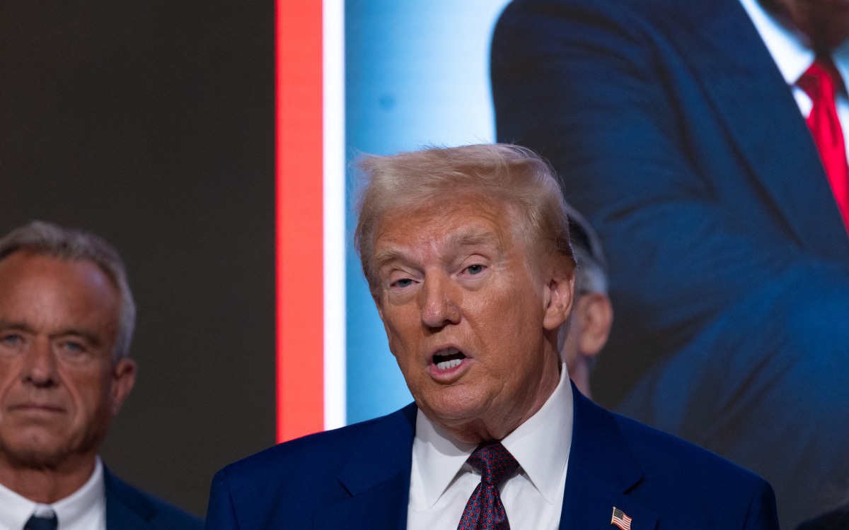 Ông Trump xác nhận sẽ triển khai binh sĩ trục xuất người nhập cư lậu