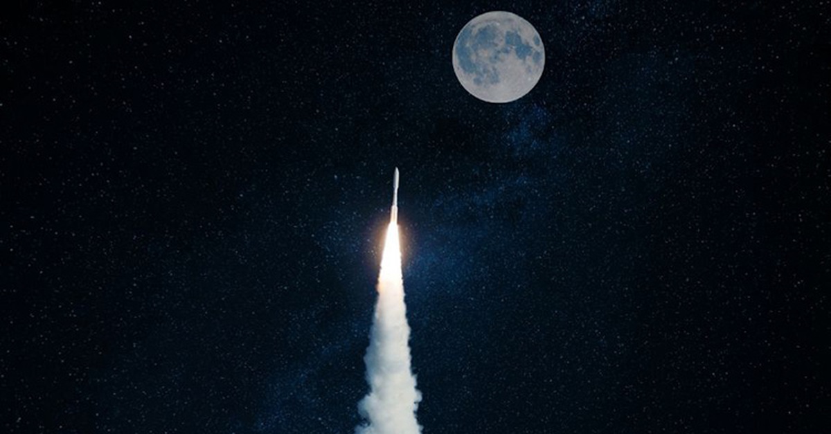 Mất bao lâu để du hành tới Mặt trăng?