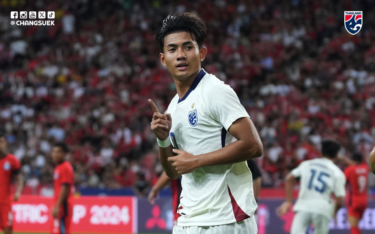 Singapore - Thái Lan (Hiệp 2) 2-2: Suphanat gỡ hòa
