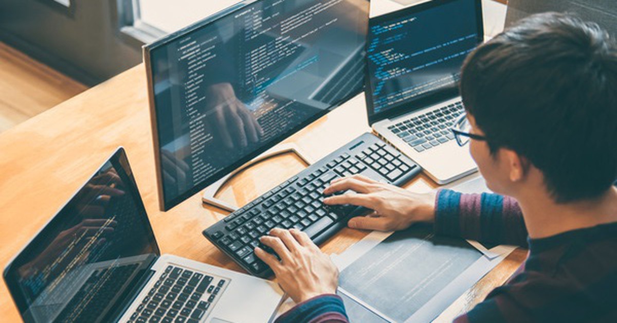 Ngành khoa học máy tính: Mức lương hấp dẫn và cơ hội thăng tiến không giới hạn