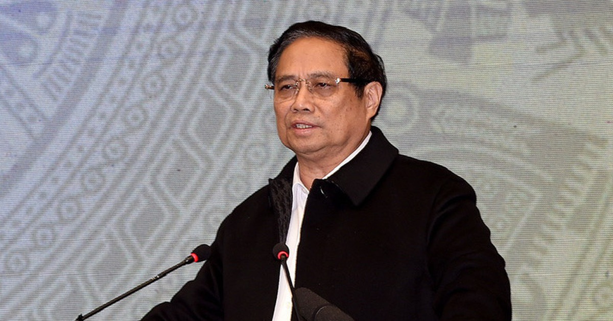 Thủ tướng: Năm 2025 phải huy động mọi nguồn lực tài chính đầu tư cho các dự án lớn