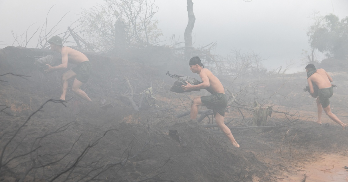 Điện ảnh Quân đội tặng phim trường Mưa đỏ bên sông Thạch Hãn cho Quảng Trị
