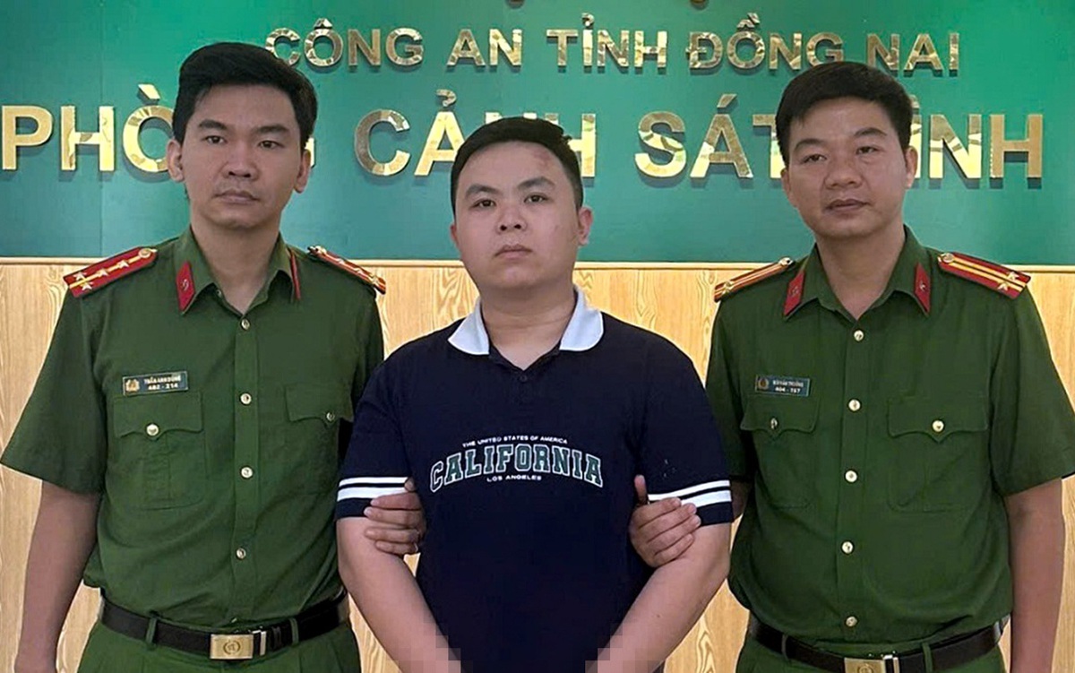 Bắt thanh niên quay video sai phạm rồi đe dọa tống tiền