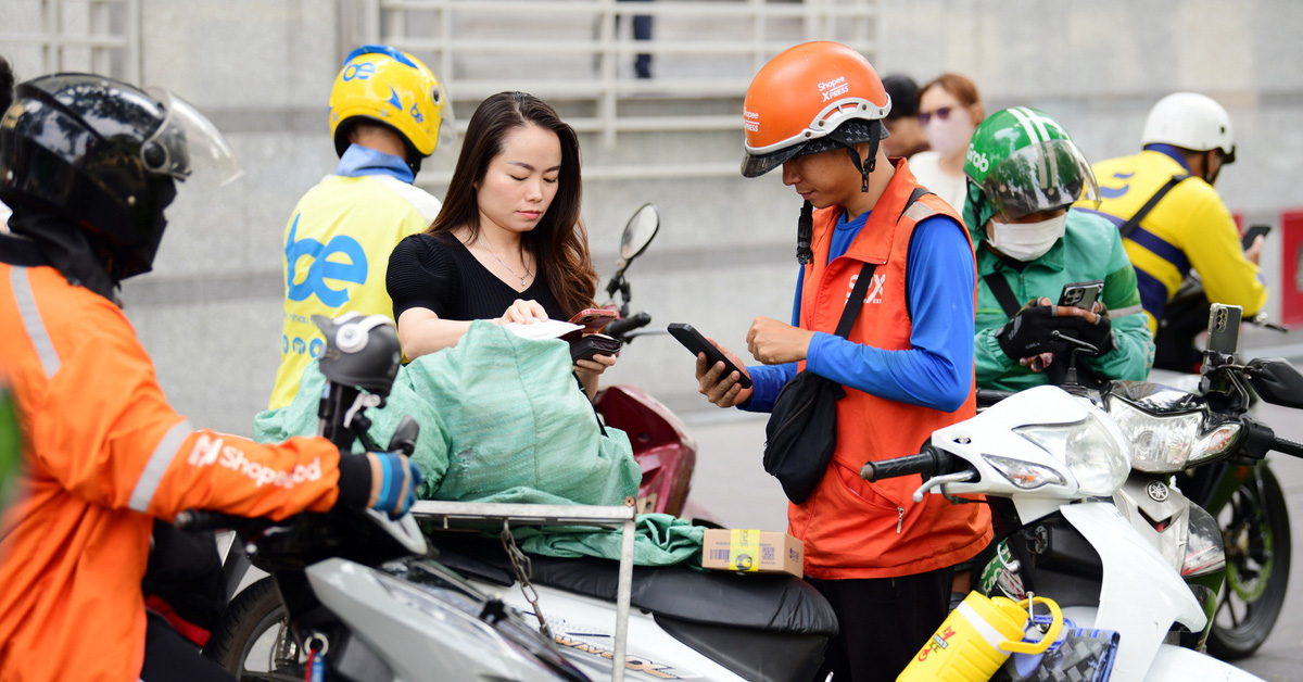 Tài xế công nghệ, shipper sao có đóng bảo hiểm, phúc lợi như các công việc khác?