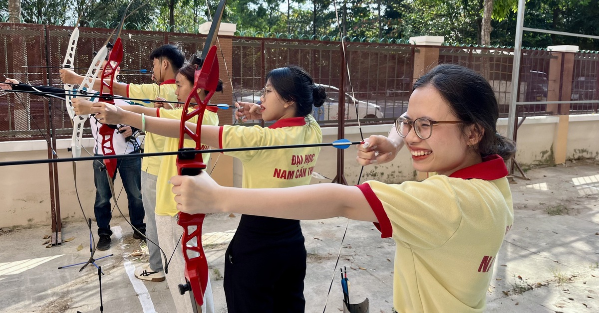 Cần Thơ: Giới trẻ rủ nhau đi bắn cung, rèn luyện sức khỏe và giảm stress