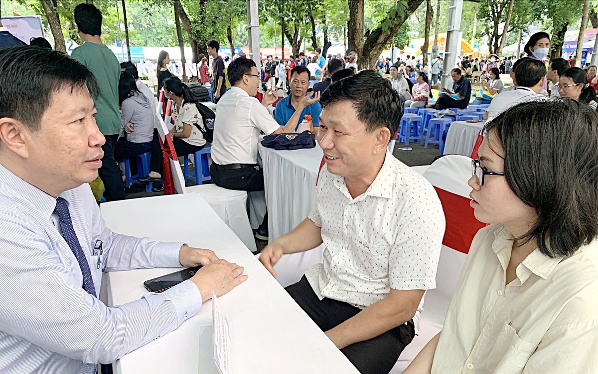 Năm 2025 xét tuyển đại học bằng điểm SAT ra sao?