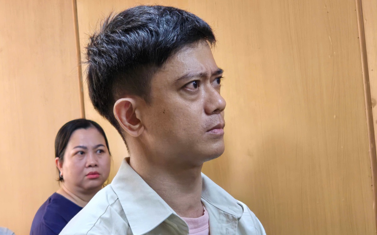 Tòa trả hồ sơ vụ tạt axit 4 đồng nghiệp vì bị nhắc khi làm việc