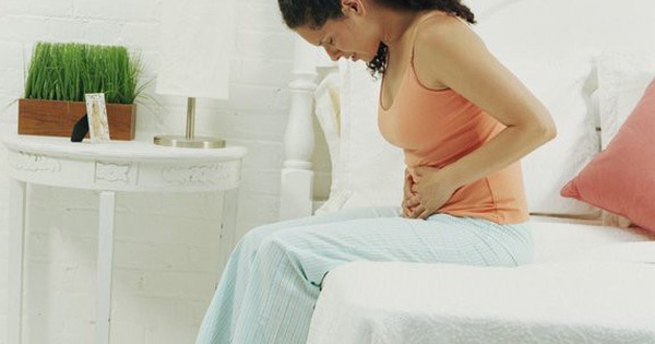 Khi nào nên gặp bác sĩ nếu gặp phải đau bụng dưới rốn?

