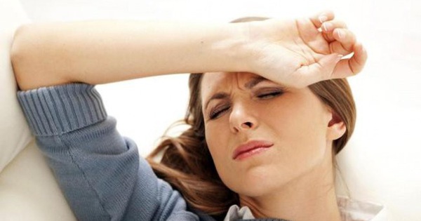 Đau đầu râm ran có liên quan đến căng thẳng tâm lý không?
