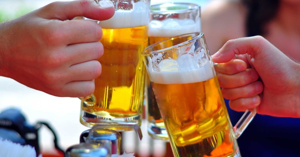 Rượu bia có thể làm tăng cân và tạo ra chất béo nội tạng không?
