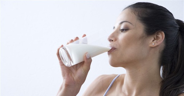 Có nên thay đổi chế độ ăn uống nếu uống sữa Anlene?
