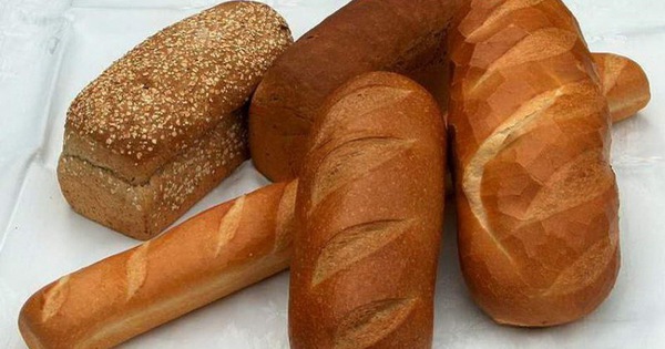 Bánh mì có chứa gluten không? Tác động của gluten đối với sức khỏe trẻ em như thế nào?
