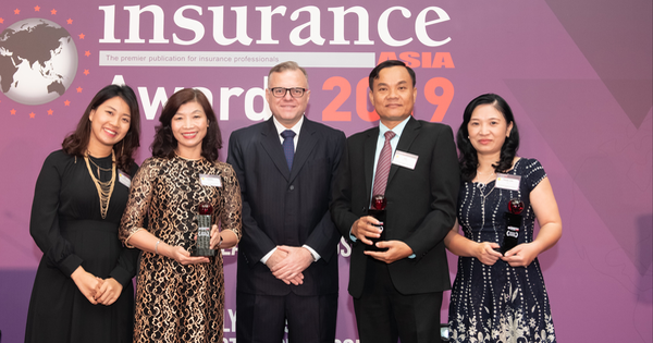 Prudential Việt Nam nhận giải thưởng Insurance Asia Awards 2019