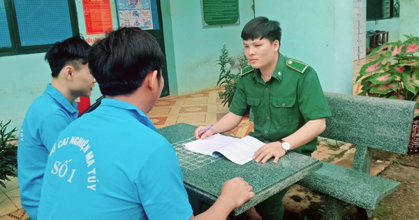 70 năm Thanh niên xung phong: Cuộc chiến giành lại những người lầm lỡ