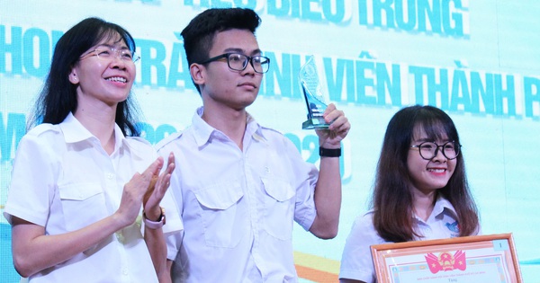 Chú tâm hơn, nắm bắt tư tưởng sinh viên tốt hơn