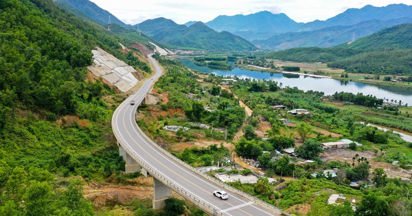 Gấp rút thi công cao tốc nối Quảng Trị - Huế - Đà Nẵng - Vimarsana News