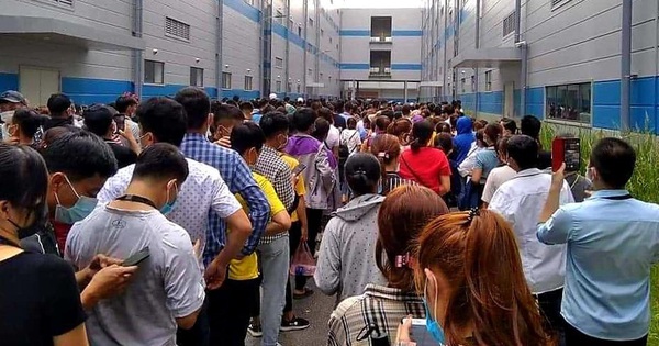 Ca mắc COVID-19 'lọt' giữa hàng ngàn công nhân đi xét nghiệm - Vimarsana News