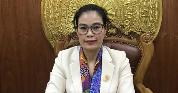 Hà Nội ưu tiên hỗ trợ người bán nước vỉa hè, cắt tóc, spa... bị ảnh hưởng bởi COVID-19 - Vimarsana News