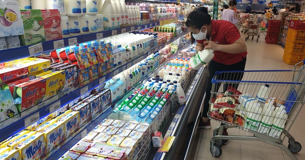 Ưu tiên tiêm vắc xin COVID-19 cho gần 155.000 lao động tại chuỗi cung ứng hàng hóa - Vimarsana News