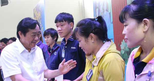 Chủ tịch UBND tỉnh Bình Dương không tái cử vì không đủ tuổi - Vimarsana News