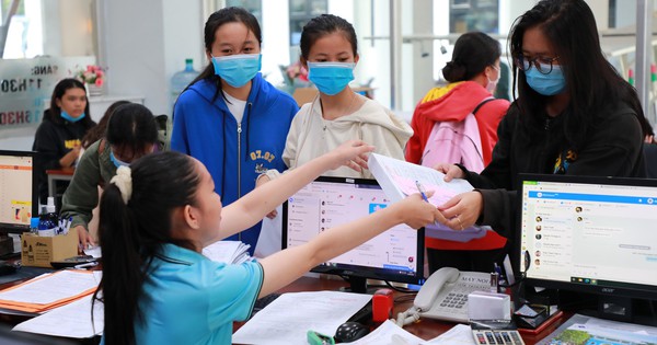 Thêm nhiều trường công bố điểm chuẩn xét học bạ THPT - Vimarsana News