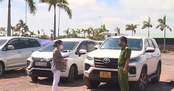 Nhiều xe hơi chở 'chui' lấy phí 1,3 - 1,8 triệu đồng/người từ vùng dịch về Phú Yên - Vimarsana News