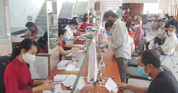 Nhân viên ngân hàng ngăn chặn vụ lừa đảo chuyển tiền nhận quà - Vimarsana News
