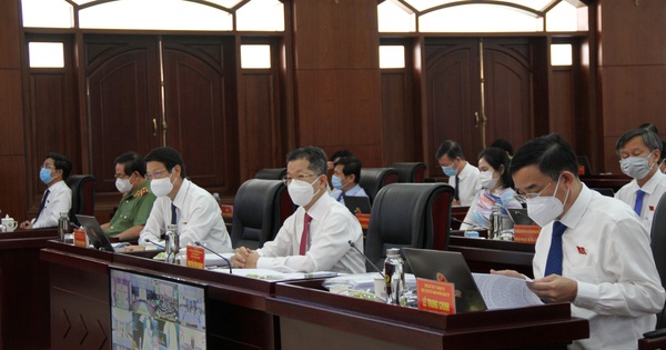 Đà Nẵng: Nếu 4 ngày nữa dịch không giảm sẽ áp dụng 'ai ở đâu phải ở đó' - Vimarsana News