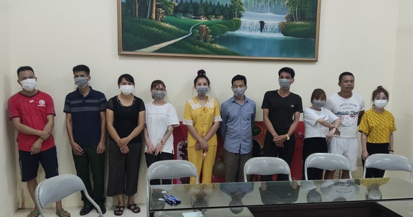 Tổ chức hát karaoke giữa lúc dịch, phạt khách và chủ quán 33 triệu đồng - Vimarsana News