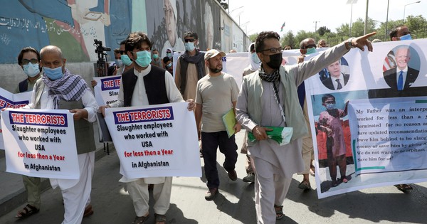Thêm hàng ngàn người Afghanistan có thể di cư tới Mỹ, tránh bị Taliban báo thù - Vimarsana News