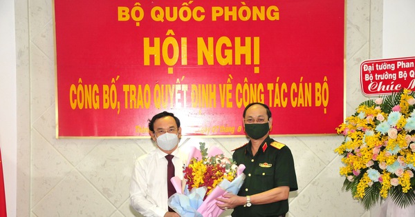 Tư lệnh Bộ tư lệnh TP.HCM Nguyễn Văn Nam được phong hàm trung tướng