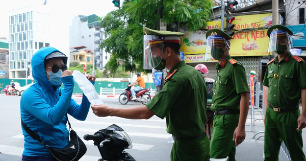 Hà Nội điều chỉnh công văn siết chặt giấy đi đường vì 'chưa phù hợp' - Vimarsana News