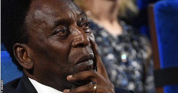 'Vua bóng đá' Pele hồi phục nhanh chóng sau phẫu thuật