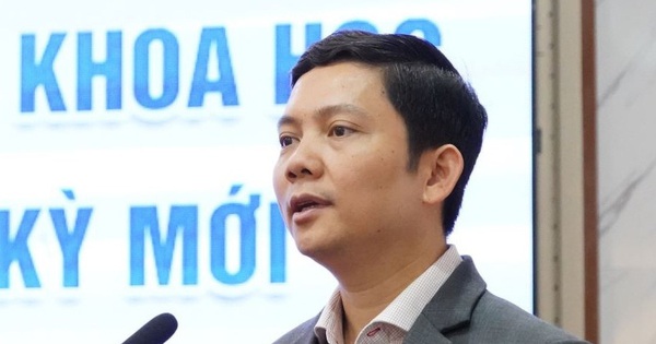 Cảnh cáo cựu chủ tịch Viện hàn lâm Khoa học xã hội Việt Nam Bùi Nhật Quang