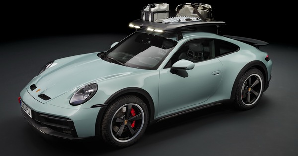 Porsche 911 Dakar ra mắt: Xe sang của nhà giàu thích nghịch cát - Tuổi Trẻ  Online