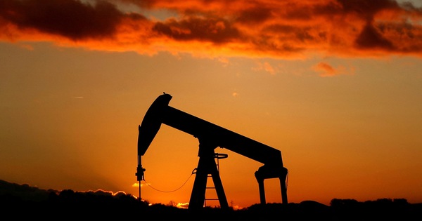 世界油價在烏克蘭局勢中“起舞”