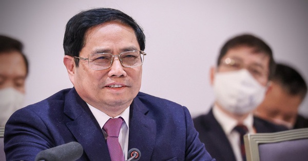 rủi ro chia sẻ ảnh khoả thân