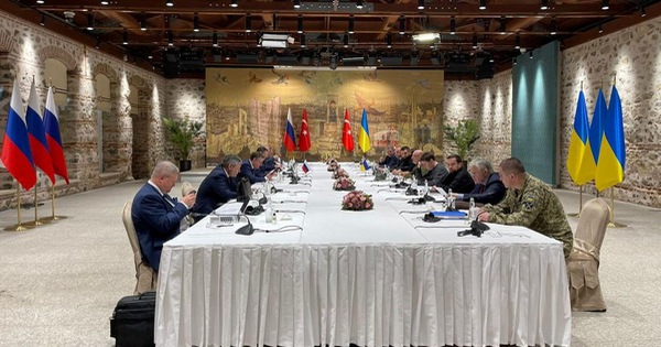 Experts say peace talks for Ukraine still have many obstacles