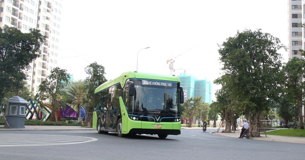 Vinbus Xe Buýt Điện Chính Thức Lăn Bánh Tại TPHCM