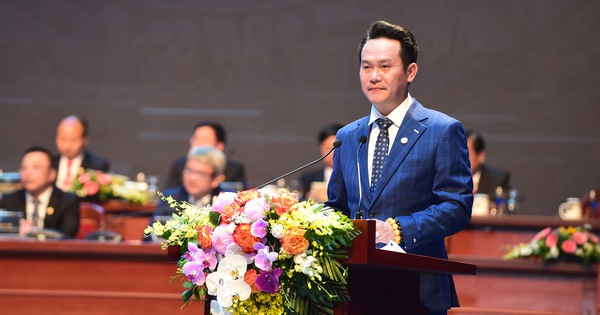 Anh Đặng Hồng Anh tiếp tục giữ chức chủ tịch Hội Doanh nhân trẻ Việt Nam khóa VII