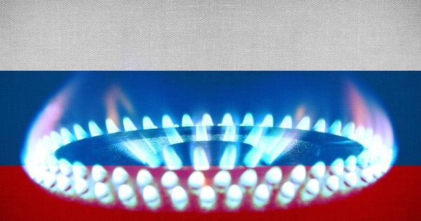 Does the EU or Russia suffer more if they give up gas supplies from Russia?