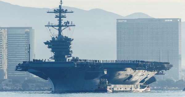 US aircraft carrier exercises with Japan off the Korean peninsula