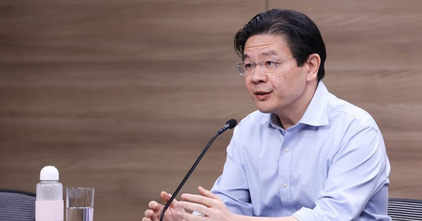 Is Minister Lawrence Wong likely to succeed Singapore Prime Minister Lee Hsien Loong?