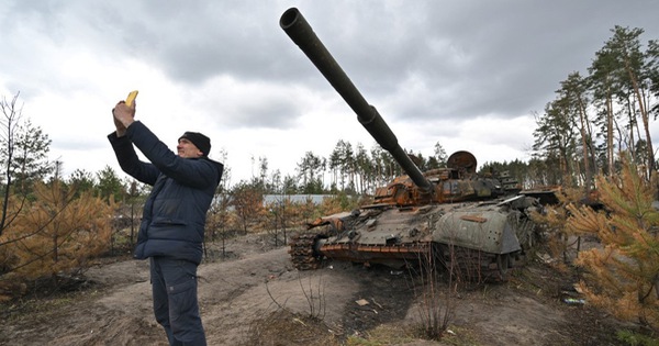 QUICK READ April 18: Ukraine declares fighting to the end in Mariupol
