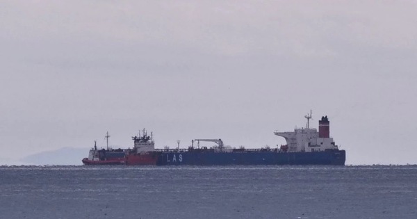 Greece impounds Russian oil tanker