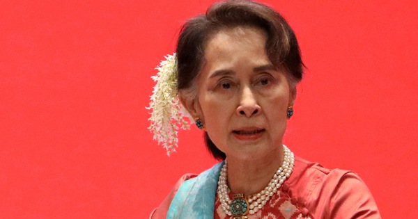 Suu Kyi was sentenced to 5 years in prison for corruption